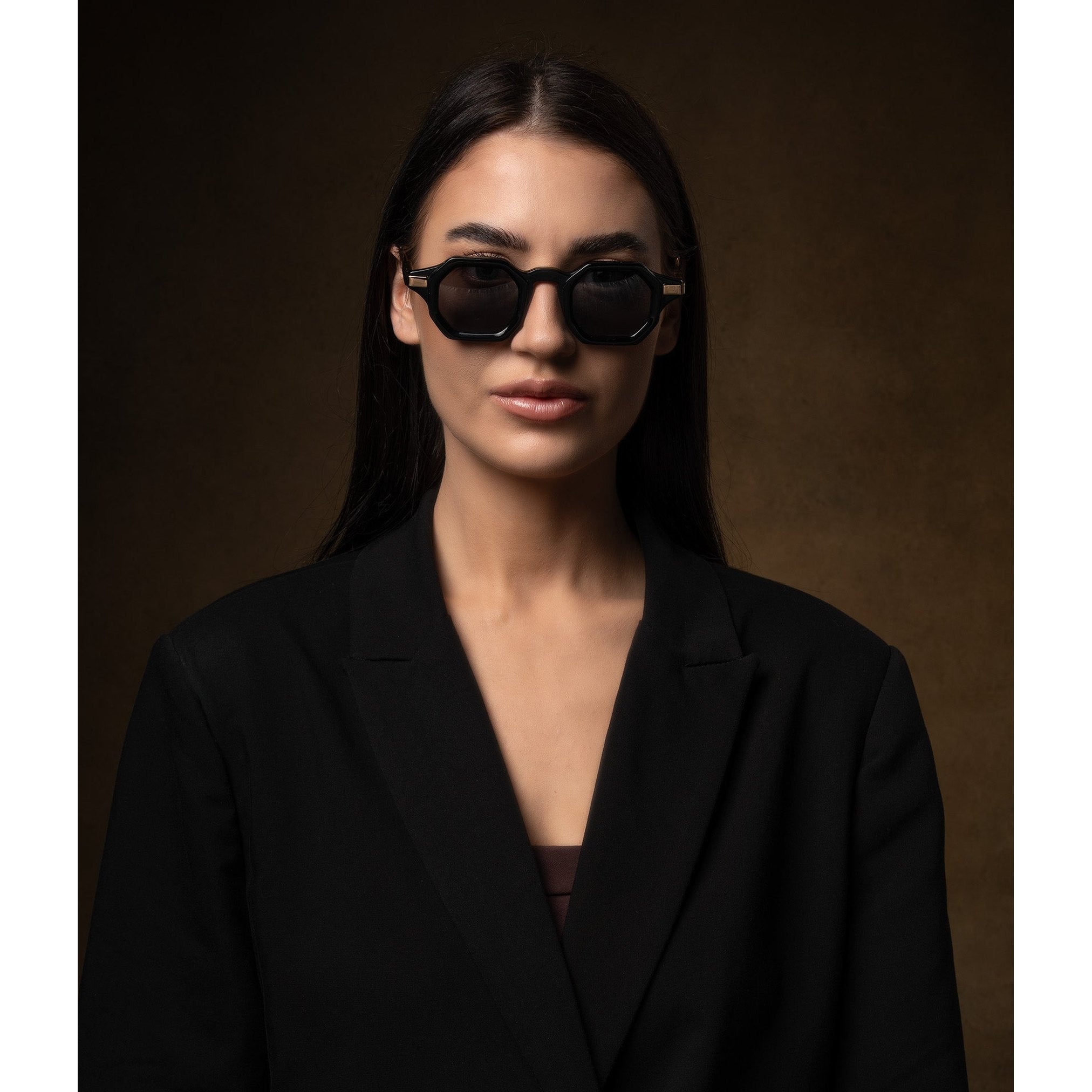 نظارات شمسية من أسيتات فاليريان مطلية بالذهب