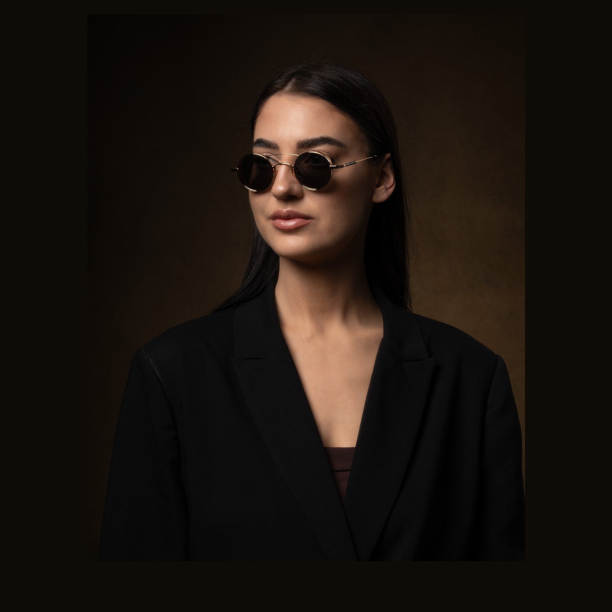 نظارات شمسية مونارك دائرية مطلية بالذهب