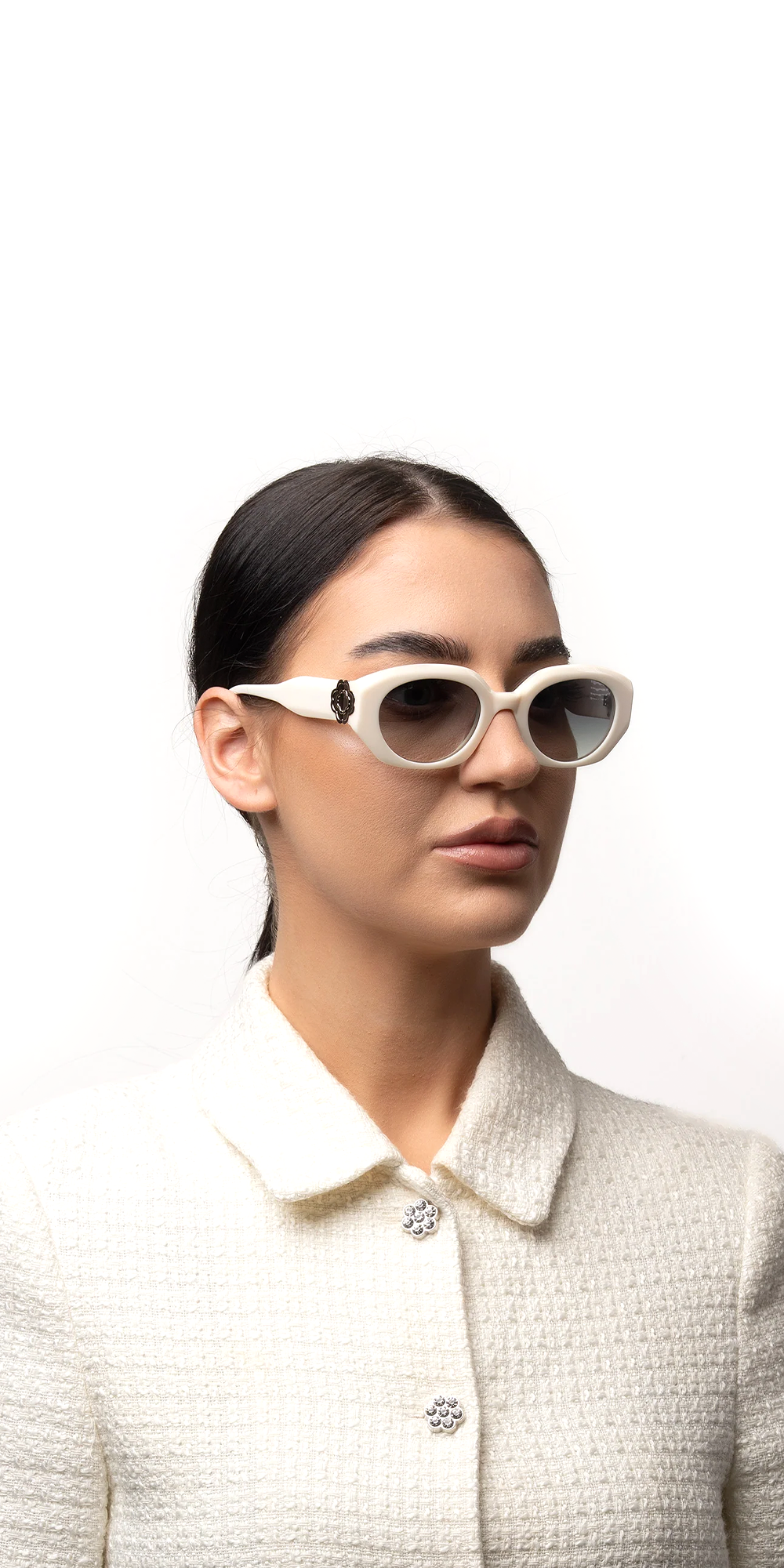 Riviera Oval Sunglasses Women