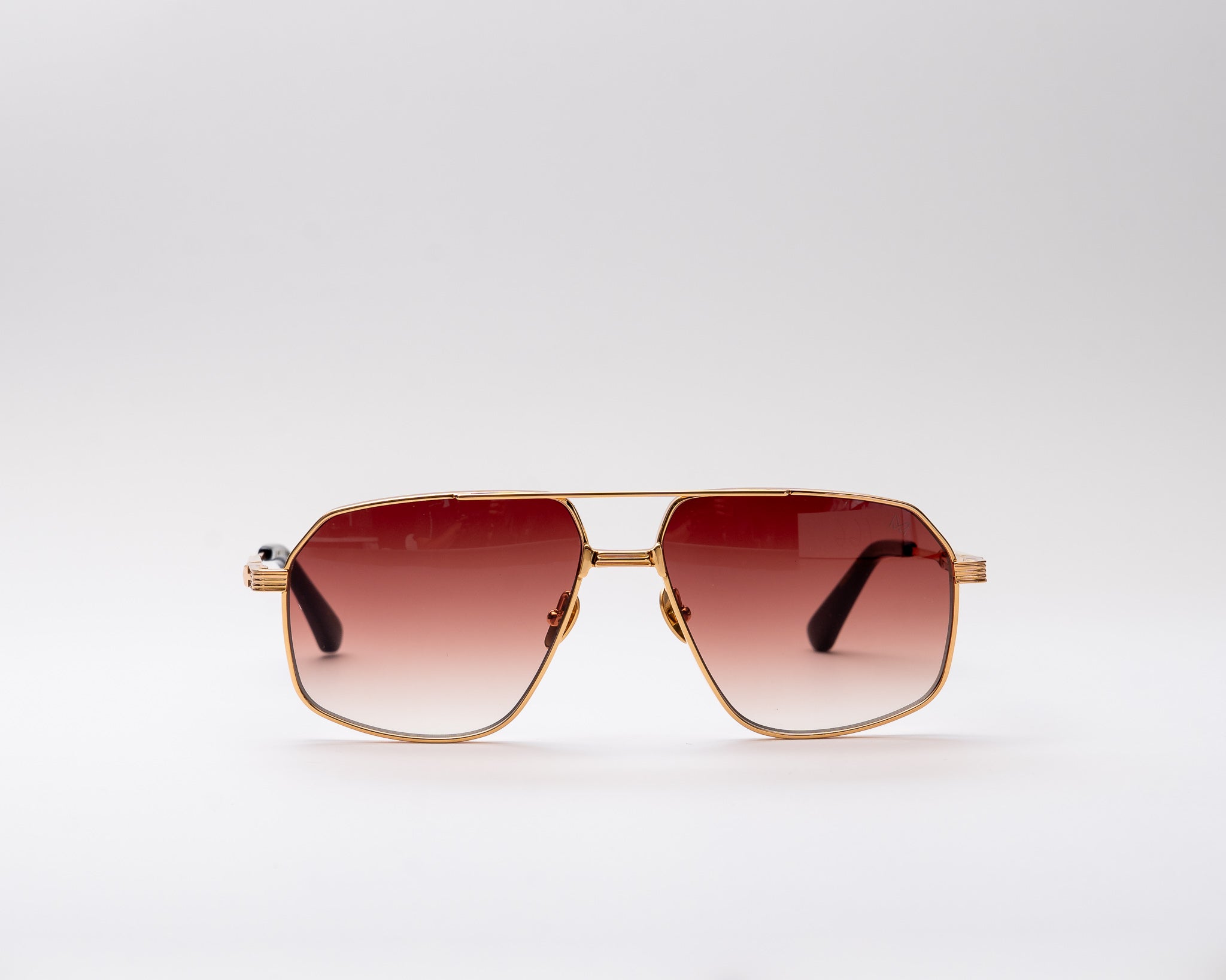 CLASSIC 18K