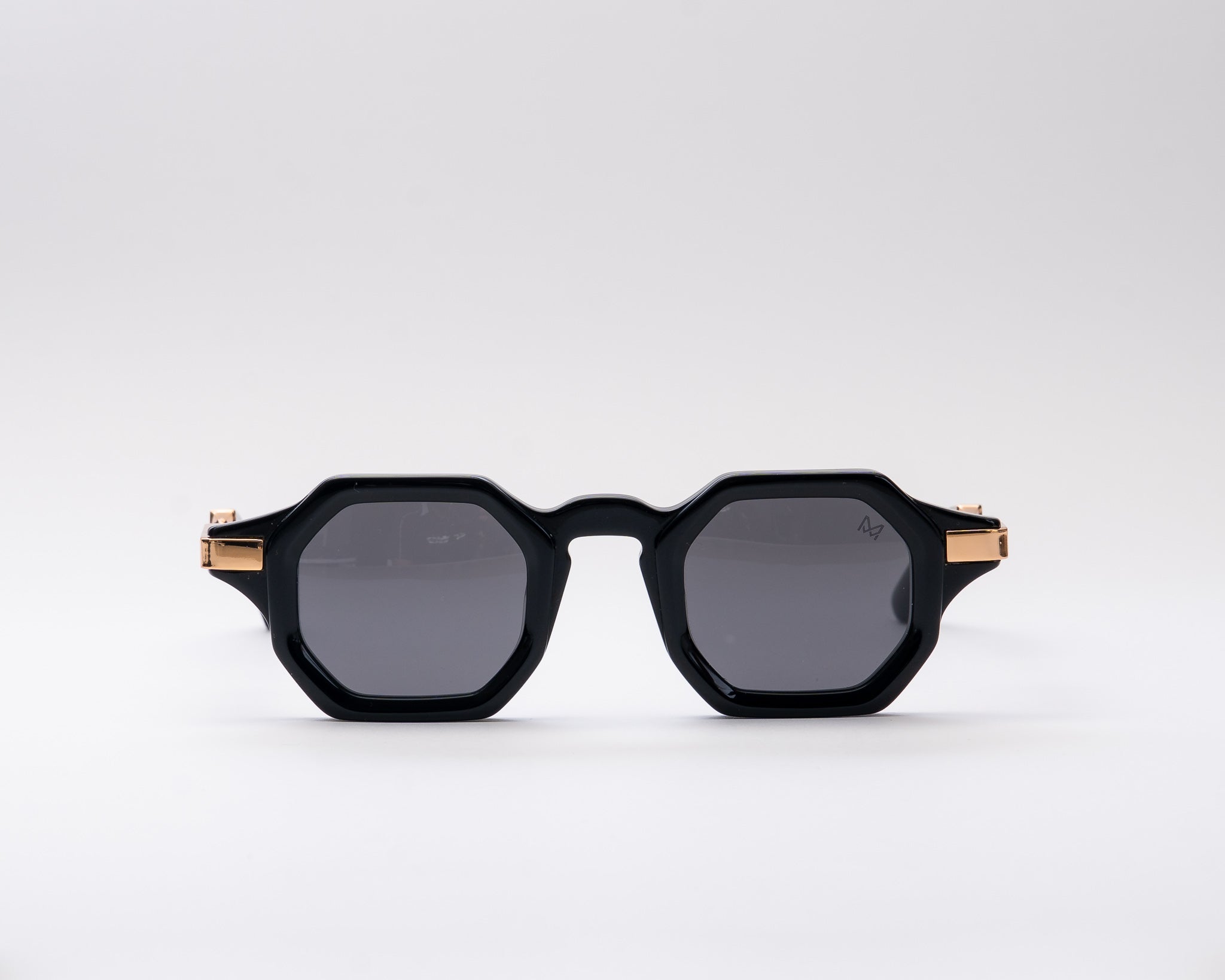 CLASSIC 18K