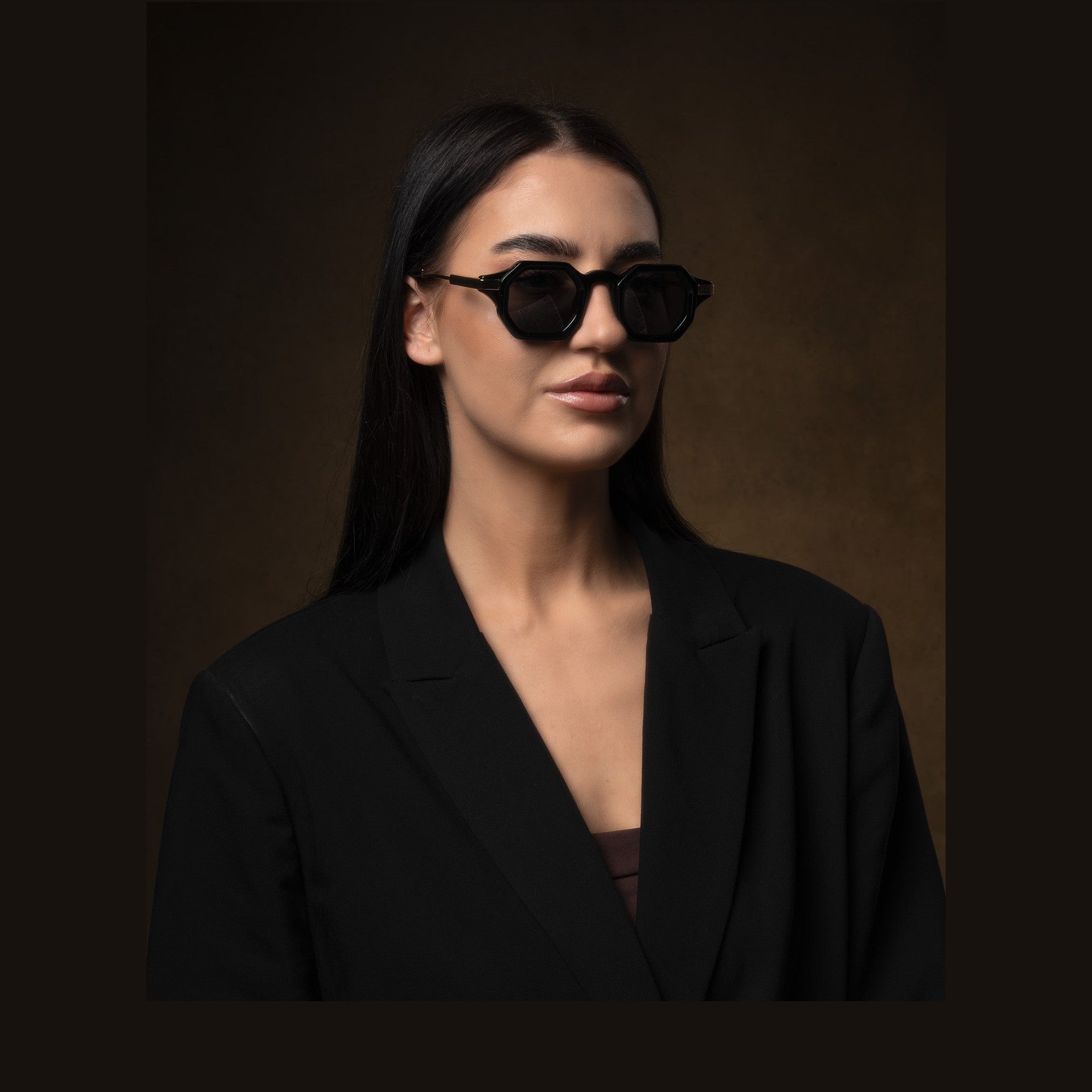 نظارات شمسية من أسيتات فاليريان مطلية بالذهب